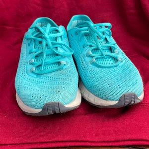 Women's Under Armour 8.5 Hovr